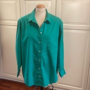 GAP 100%green cotton oversized shirt.  Size L. Like new.